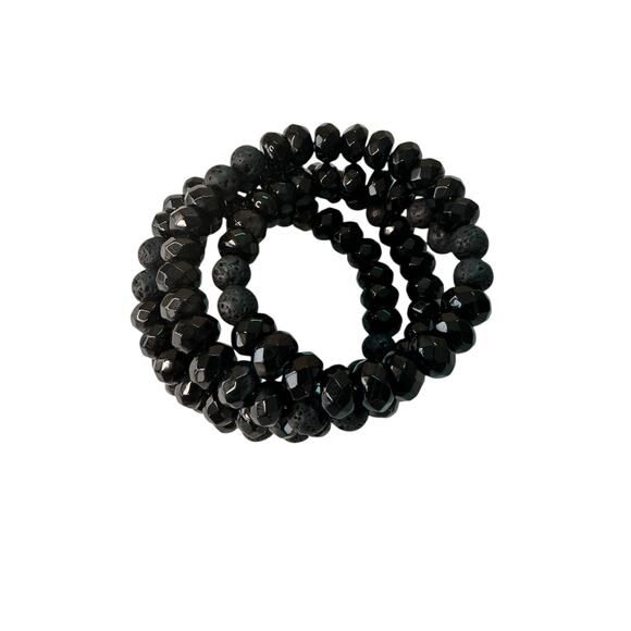 Black Glass Memory Wire Bracelet Faceted Beads Goth Minimalist - Picture 1 of 3